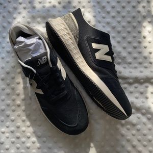 NIB new balance black leopard sneakers 11